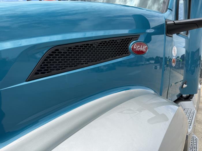 2026 Peterbilt 579-15