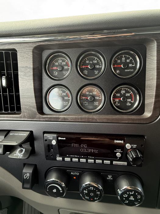 2026 Peterbilt 579-25