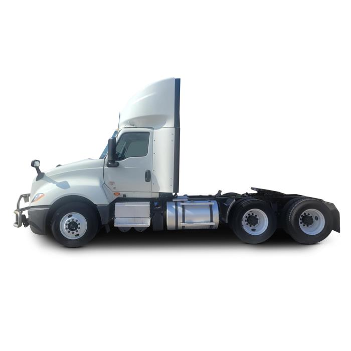 2021 International LT625-0