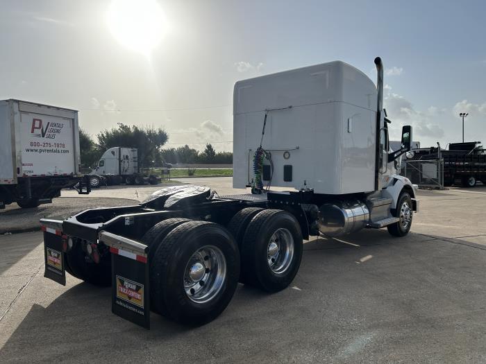 2021 Peterbilt 567-5