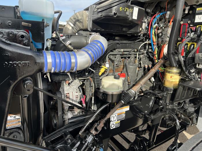 2021 Peterbilt 567-16