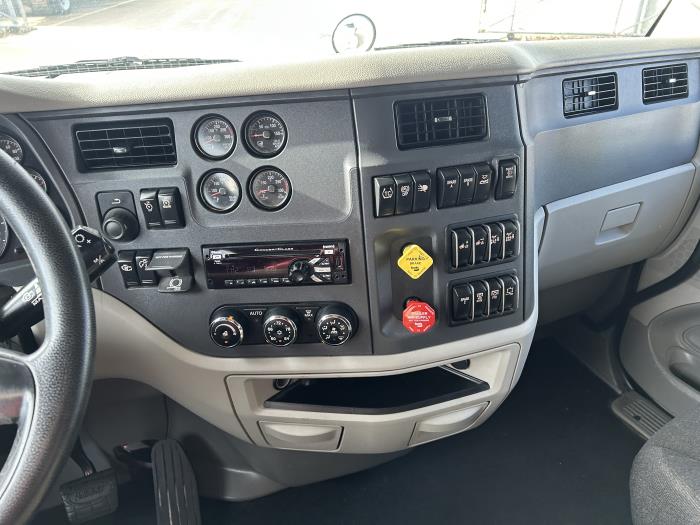 2021 Peterbilt 567-34
