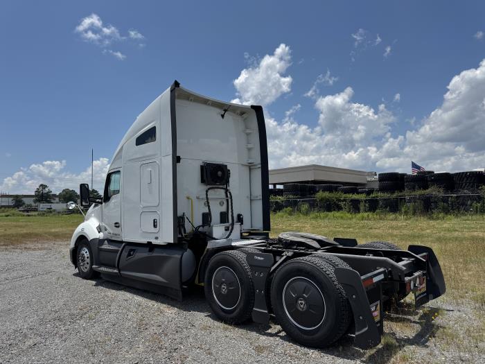2021 Kenworth T680-7