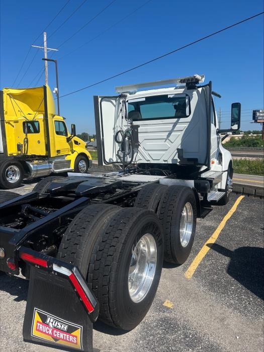 2020 International LT625-1