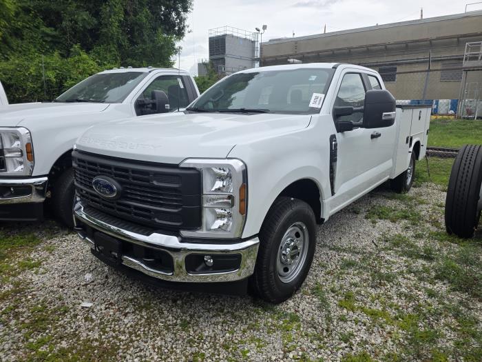 2025 Ford F-250-1