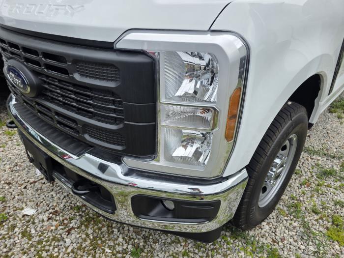 2025 Ford F-250-7