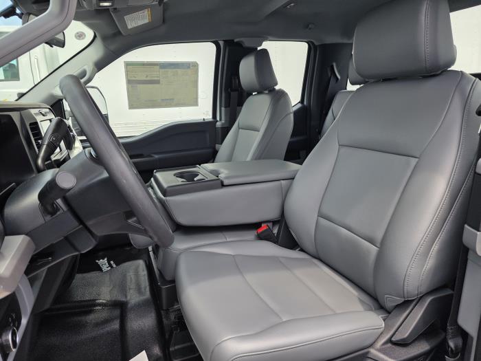 2025 Ford F-250-12