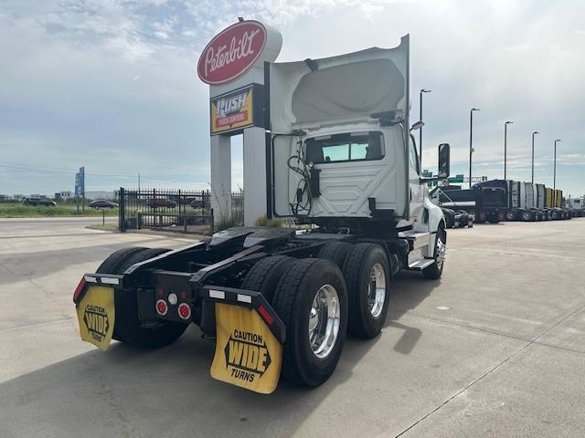 2019 International LT625-8