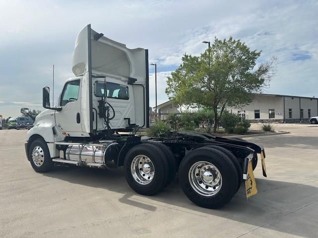 2020 International LT625-4