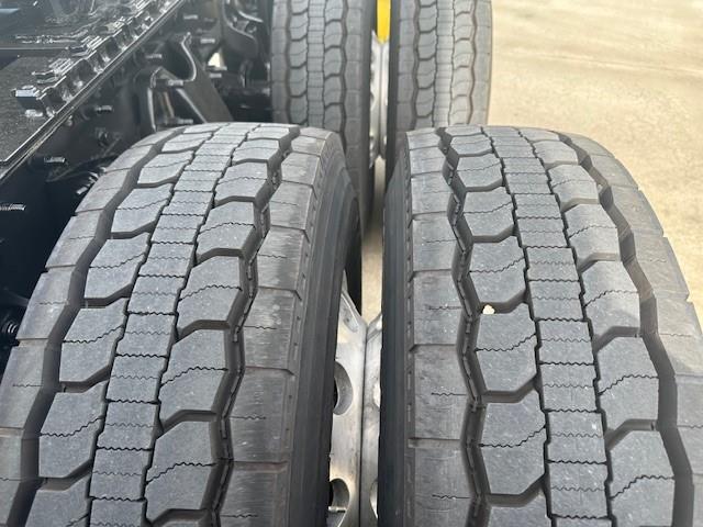 2019 International LT625-17