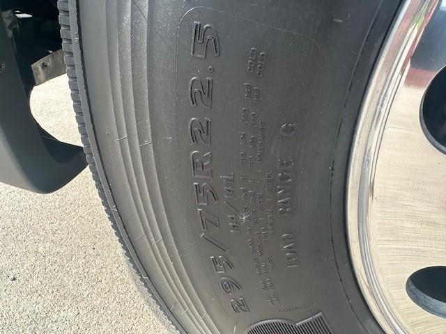 2020 International LT625-16
