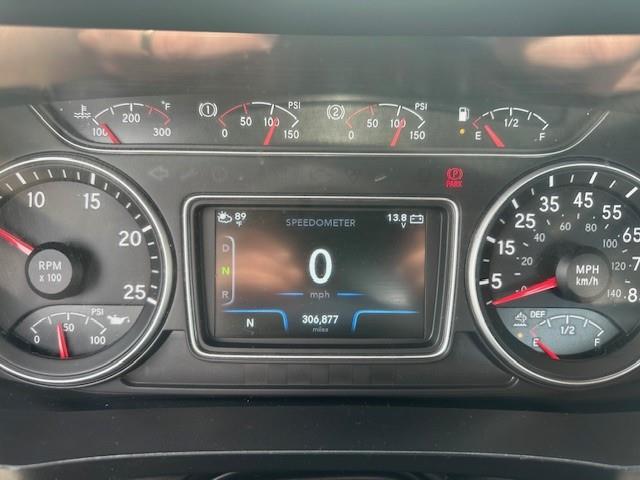 2020 International LT625-38