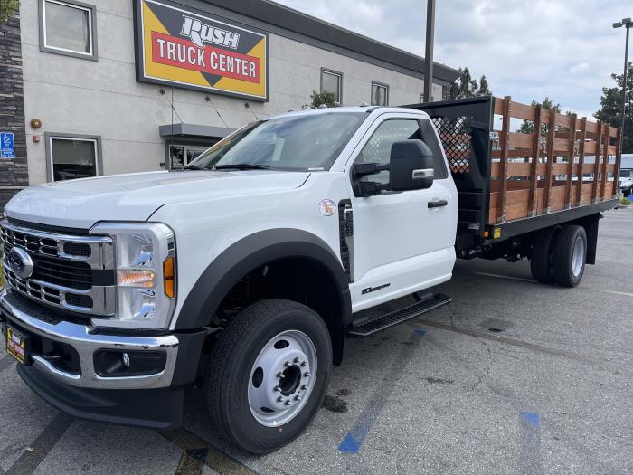 2025 Ford F-550 XL photo 2