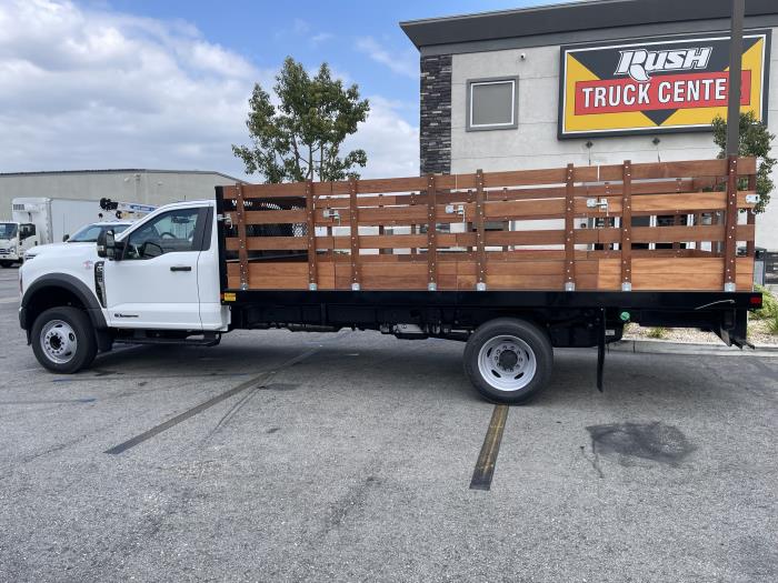 2025 Ford F-550 XL photo 3