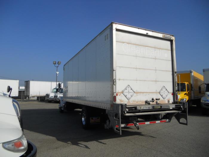 2020 Peterbilt 337-4