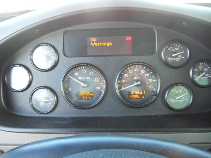 2020 Peterbilt 337-7