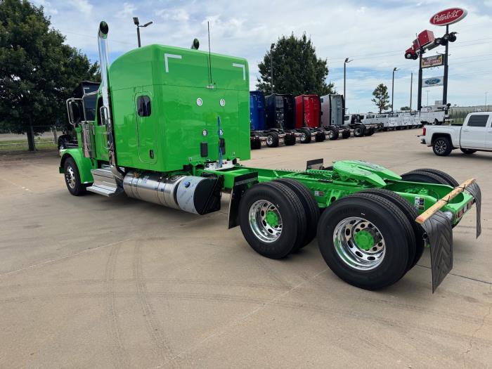 2026 Peterbilt 589-3