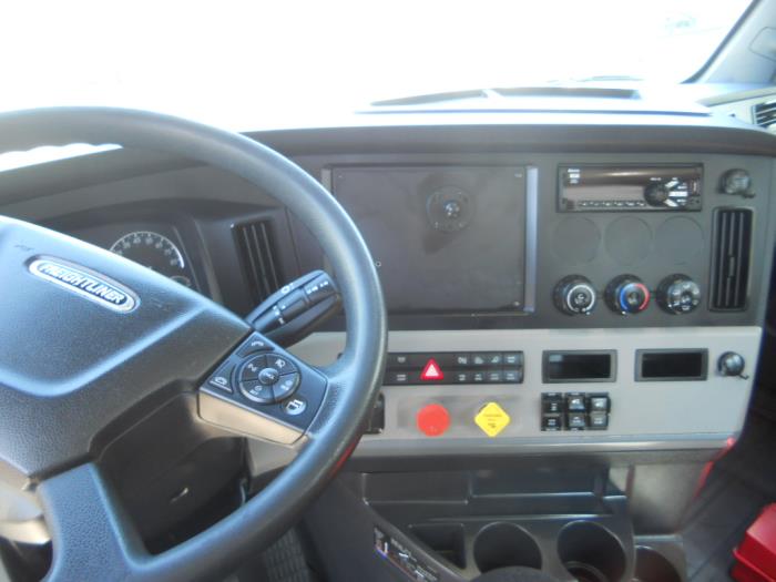 2019 Freightliner Cascadia-5