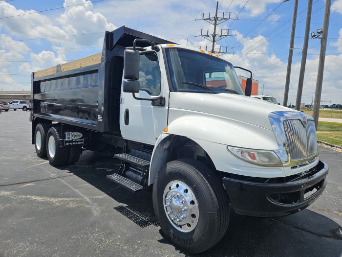 2020 International MV607-2