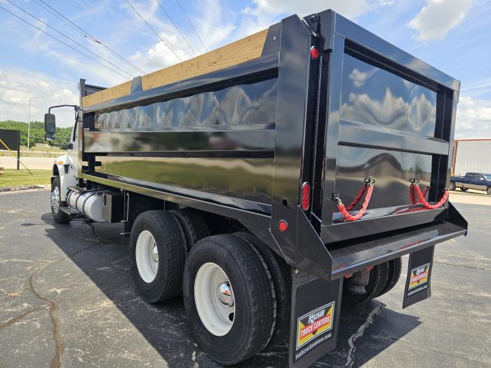 2020 International MV607-8