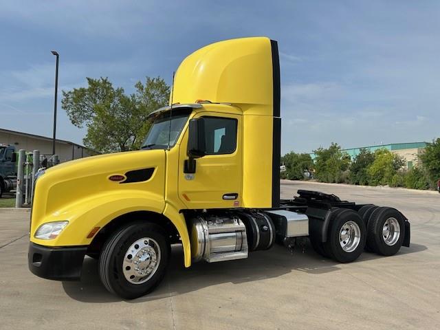 2021 Peterbilt 579-2