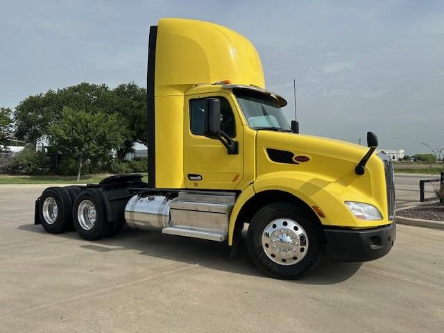 2021 Peterbilt 579-10