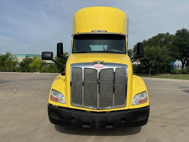 2021 Peterbilt 579-12