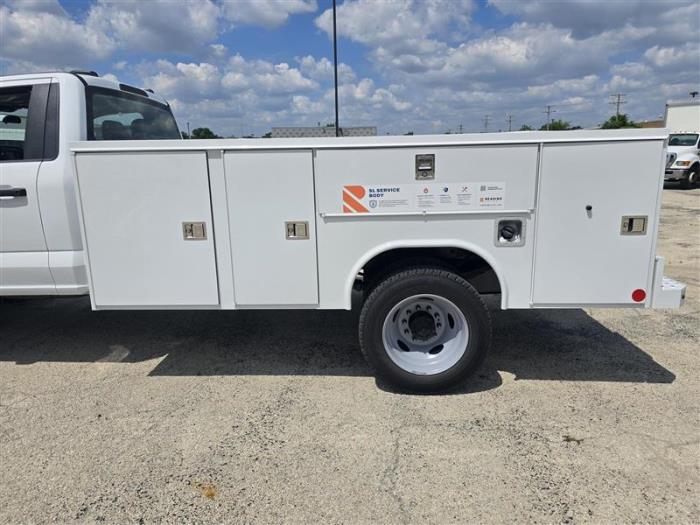 2025 Ford F-450-9