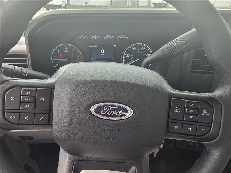 New 2025 Ford F-450 Regular Cab Reading SLU132-DW 11' Service Truck for sale #1928370 - photo 16