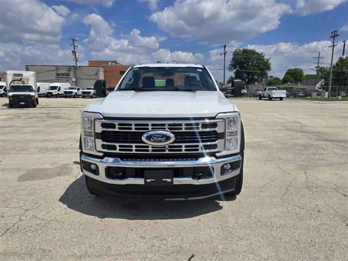 2025 Ford F-450-8