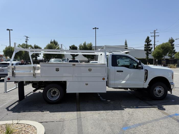 2025 Ford F-350-6