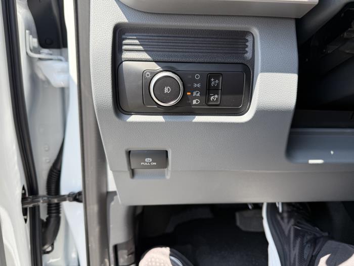 2025 Ford F-350-38