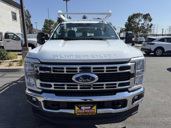 2025 Ford F-350-9