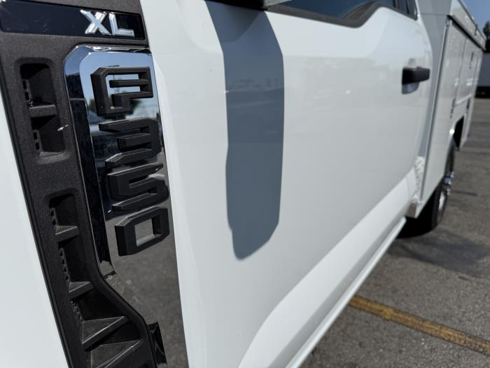 2025 Ford F-350-22