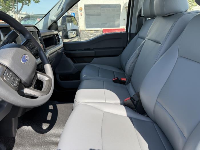 2025 Ford F-350-26