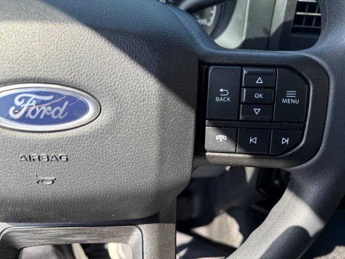 2025 Ford F-350-33