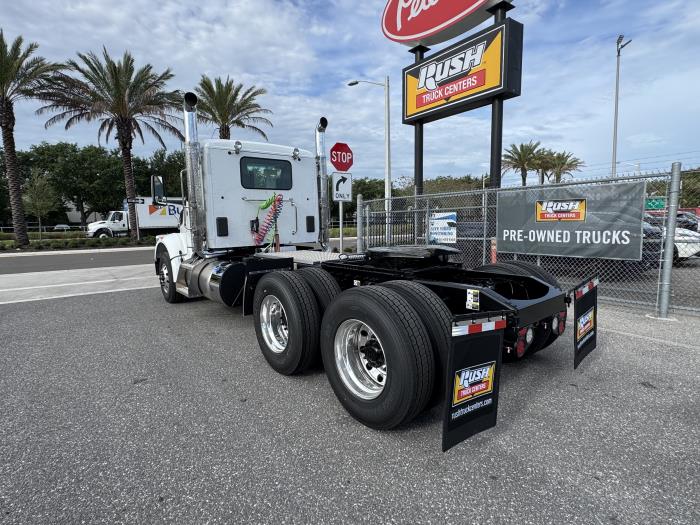 2026 Peterbilt 567-3