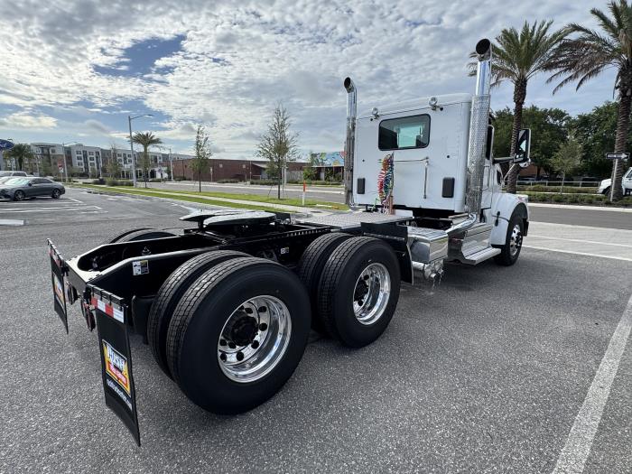 2026 Peterbilt 567-5