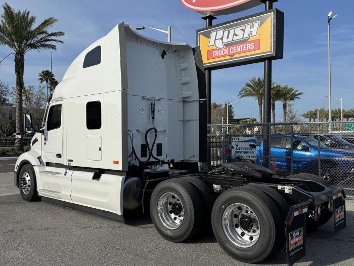 2026 Peterbilt 579-3