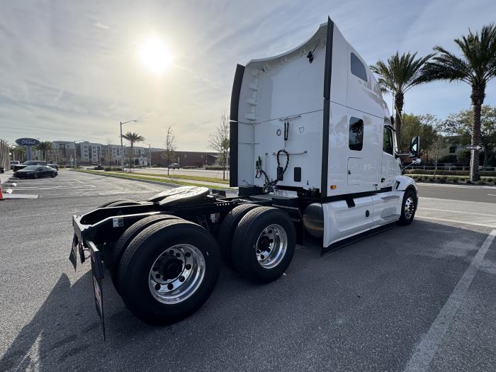 2026 Peterbilt 579-5