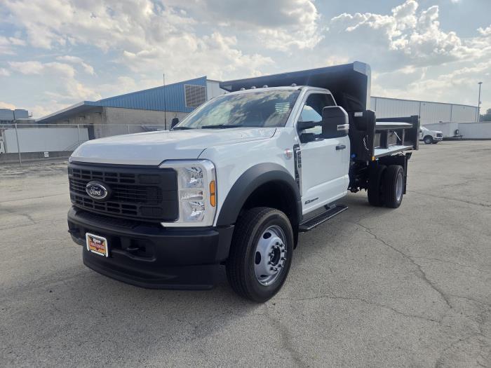 2025 Ford F-550-1