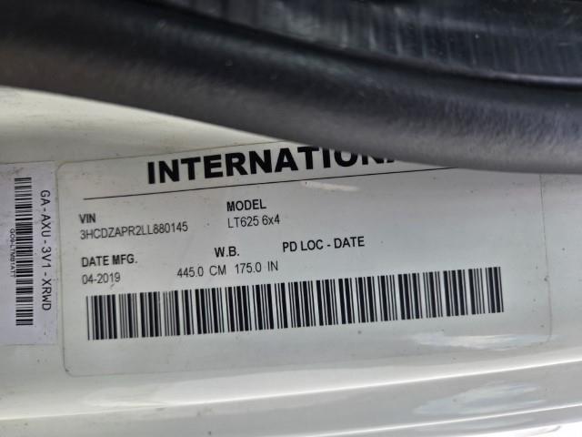 2020 International LT625-21
