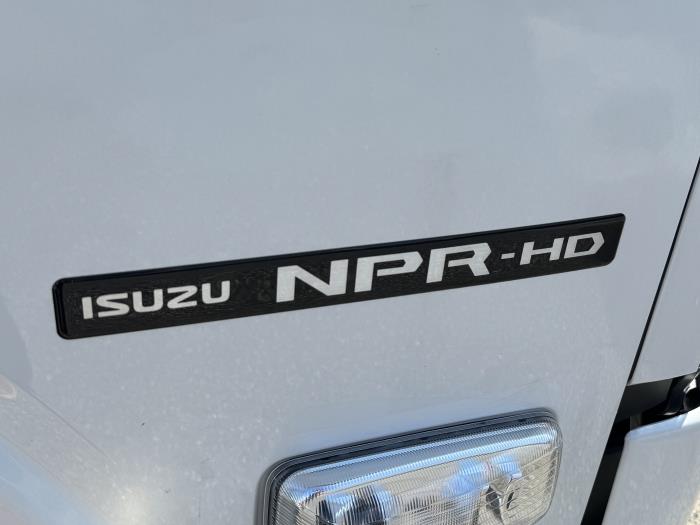 2025 Isuzu NPR-HD-5