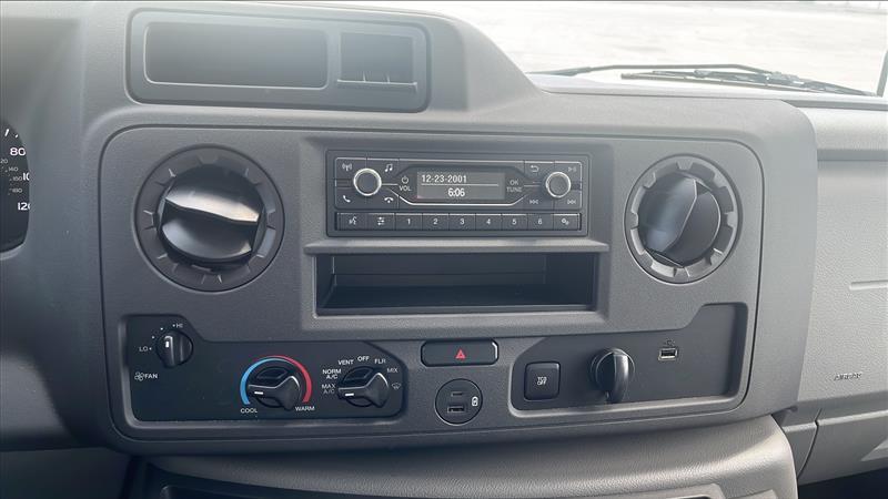 New 2024 Ford E-350 10' Wabash Box Van for sale #1712128 - photo 19
