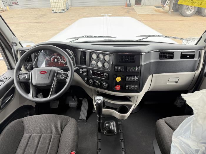 2026 Peterbilt 589-17