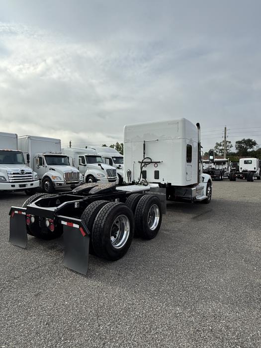 2023 Peterbilt 579-5