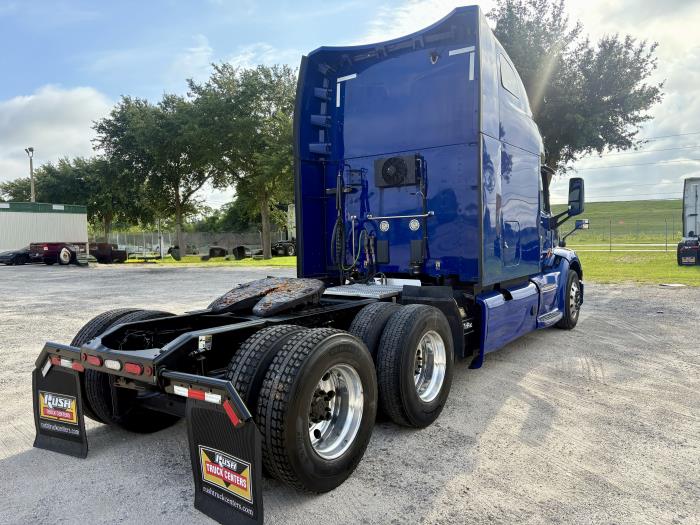2022 Peterbilt 579-4