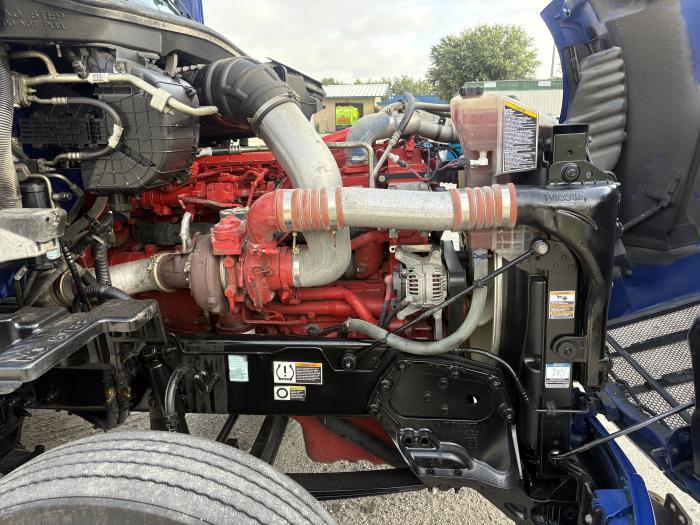 2022 Peterbilt 579-26
