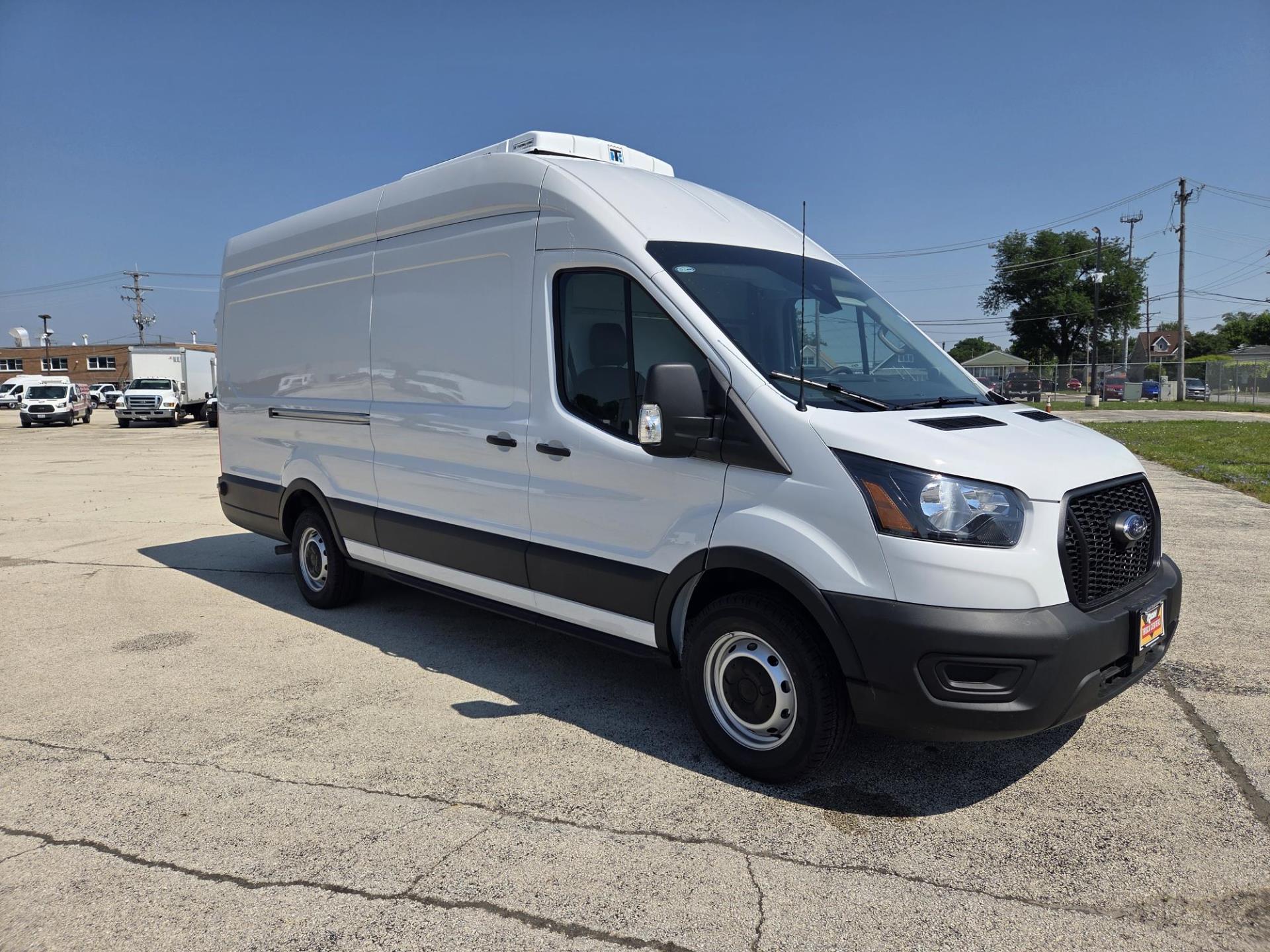 New 2025 Ford Transit 350 Thermo King Refrigerated Body V-520 RT MAX 30 for sale #1903607 - photo 8