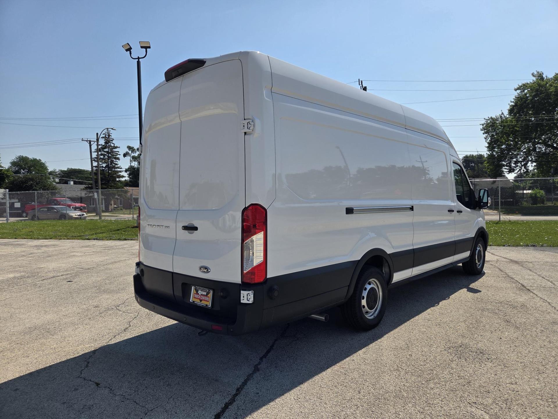 New 2025 Ford Transit 350 Thermo King Refrigerated Body V-520 RT MAX 30 for sale #1903607 - photo 6